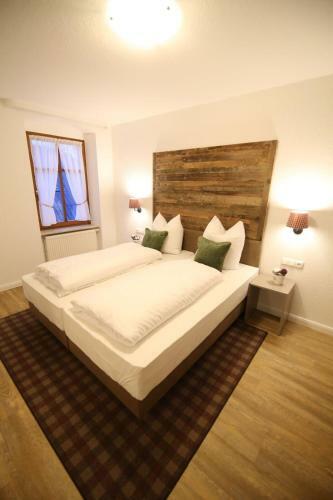 Aparthotel Deutscher Kaiser Ferienwohnungen