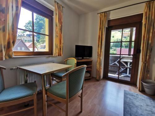 Apartmenthaus Zum Gr�nbach 13