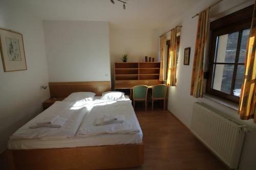 Apartmenthaus Zum Gr�nbach 13