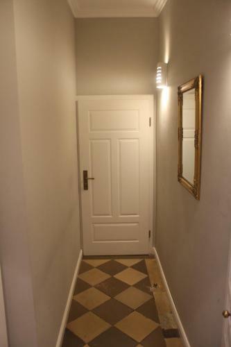 Apartamento Einzelzimmer Mit K�chenniesche
