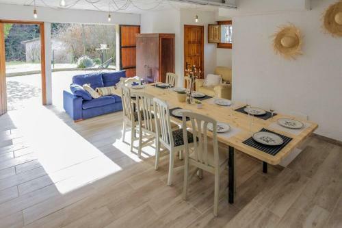 Can Matret, Casa Amb Jard� En Un Entorn Rural