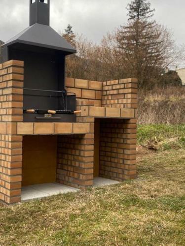 Can Matret, Casa Amb Jard� En Un Entorn Rural