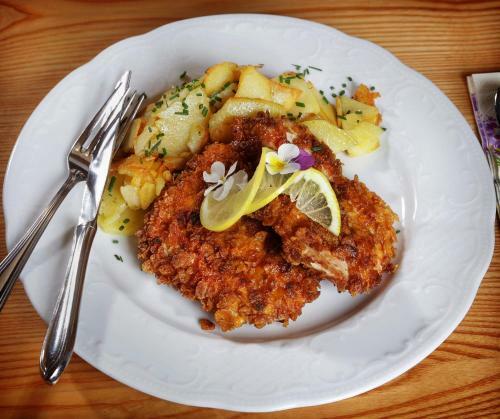 Hostal Restaurant-caf�-pension Himmel