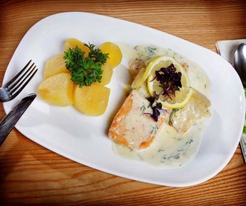 Hostal Restaurant-caf�-pension Himmel