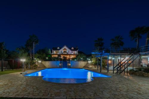 Villa Lago