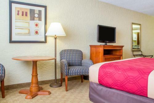 Hotel Econo Lodge Broken Arrow