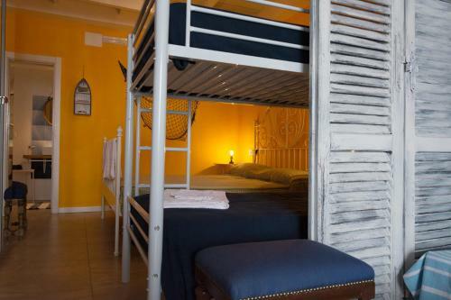 Hostal Vista D'amare