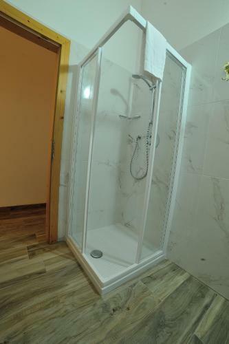 Hostal Happy Days Sul Lago