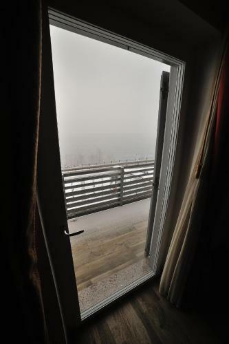Hostal Happy Days Sul Lago