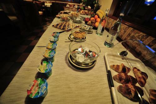 Hostal Happy Days Sul Lago