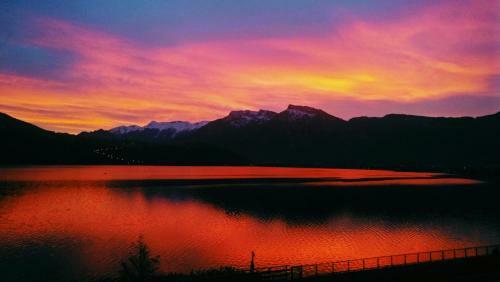 Hostal Happy Days Sul Lago