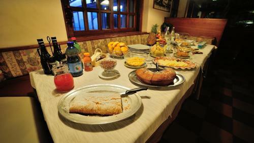 Hostal Happy Days Sul Lago