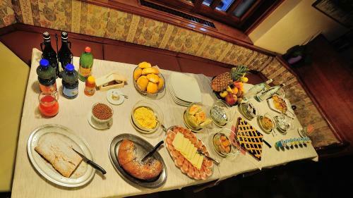 Hostal Happy Days Sul Lago