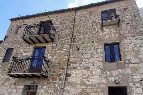 Balc�n De Petralia