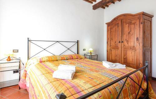 Beautiful Apartment In Piancastagnaio With 3 Bedrooms