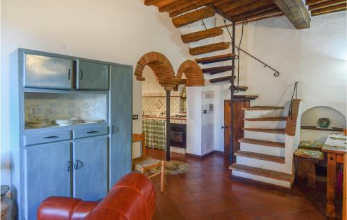 Beautiful Apartment In Piancastagnaio With 3 Bedrooms