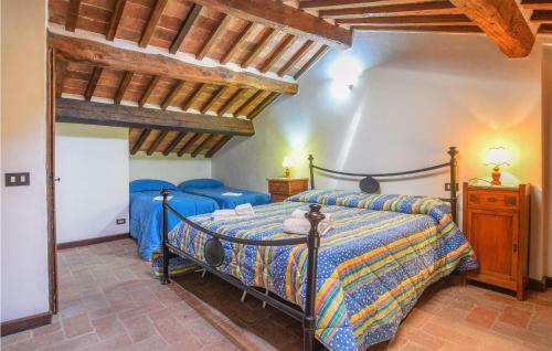 Beautiful Apartment In Piancastagnaio With 3 Bedrooms
