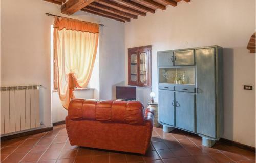 Beautiful Apartment In Piancastagnaio With 3 Bedrooms