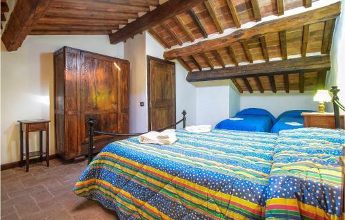 Beautiful Apartment In Piancastagnaio With 3 Bedrooms