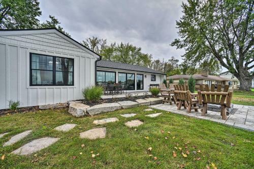 Fenton Home With Patio, All Sports Lake Access