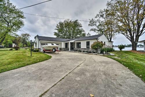 Fenton Home With Patio, All Sports Lake Access