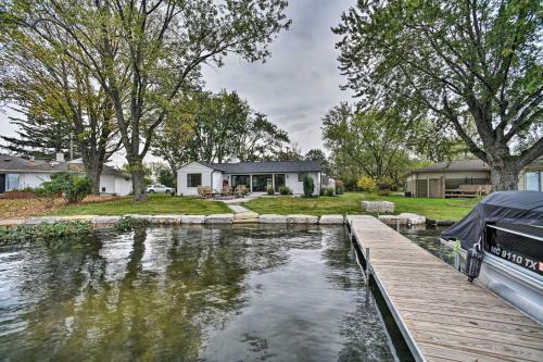 Fenton Home With Patio, All Sports Lake Access