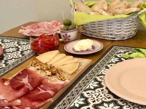 Peperosa In Collina B&B