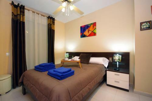 Apartamentos City Beach