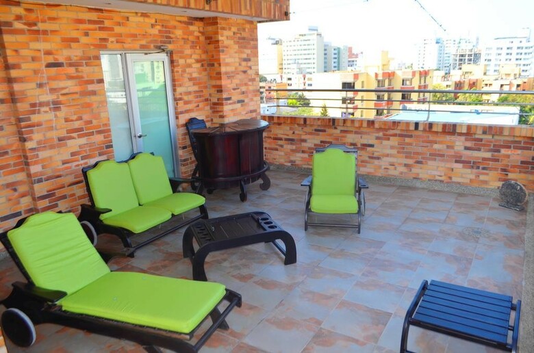 Hotel Stanford Plaza