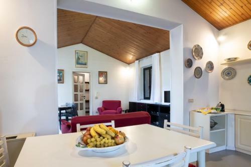 Casa Indipendente Con Giardino E Parcheggio Privato