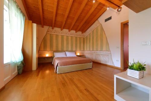 Villa Zarina