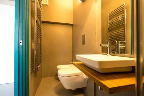 Cabanon Urban Apartments