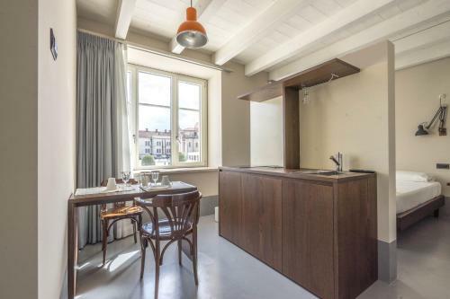 Cabanon Urban Apartments