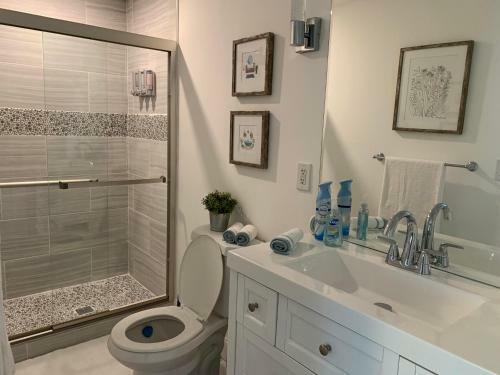 Elegant & Spacious 3/2 Gem In Harper Woods