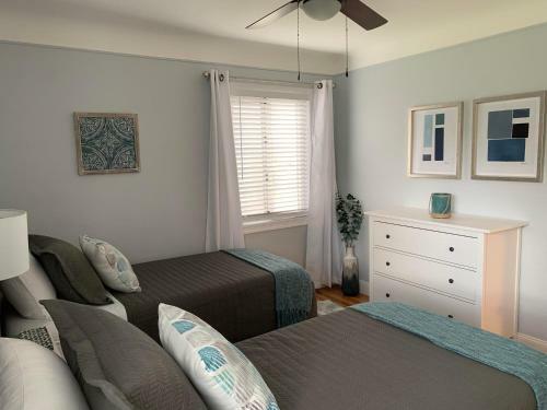 Elegant & Spacious 3/2 Gem In Harper Woods