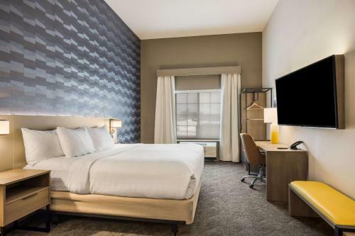 Hotel Comfort Inn & Suites