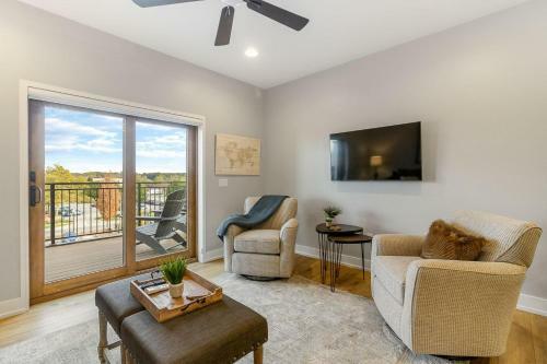 The Evelyn Suite 202