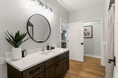 The Evelyn Suite 202