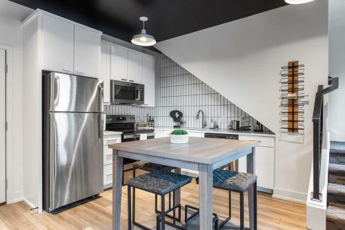 The George Suite 202