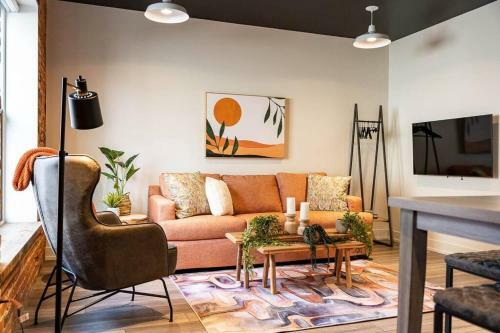 The George Suite 202