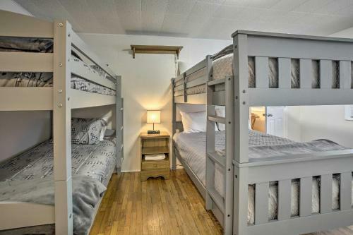 Hike, Fish And Hunt At Cozy Steel Head Suite