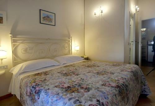 Hostal Oliviera Camere