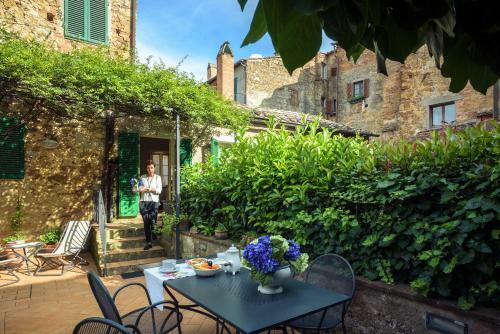 Hostal La Chiocarella