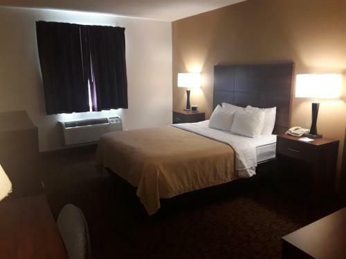 Hotel Quality Inn & Suites