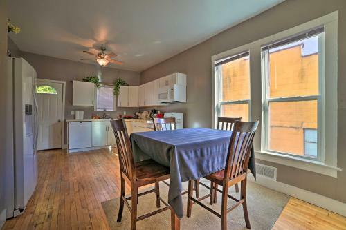 Manistee Home With Sunroom About 1 Mile To Beaches!