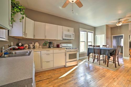 Manistee Home With Sunroom About 1 Mile To Beaches!