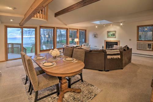 Lake Michigan Home With Private Beach And Deck!