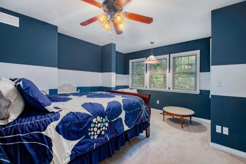 Sunset Serenade & Arbor Abode