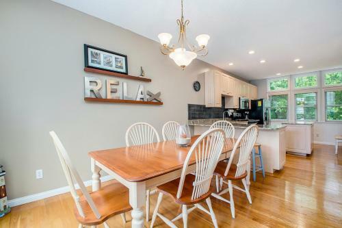 Sunset Serenade & Arbor Abode