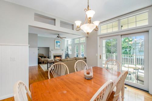 Sunset Serenade & Arbor Abode